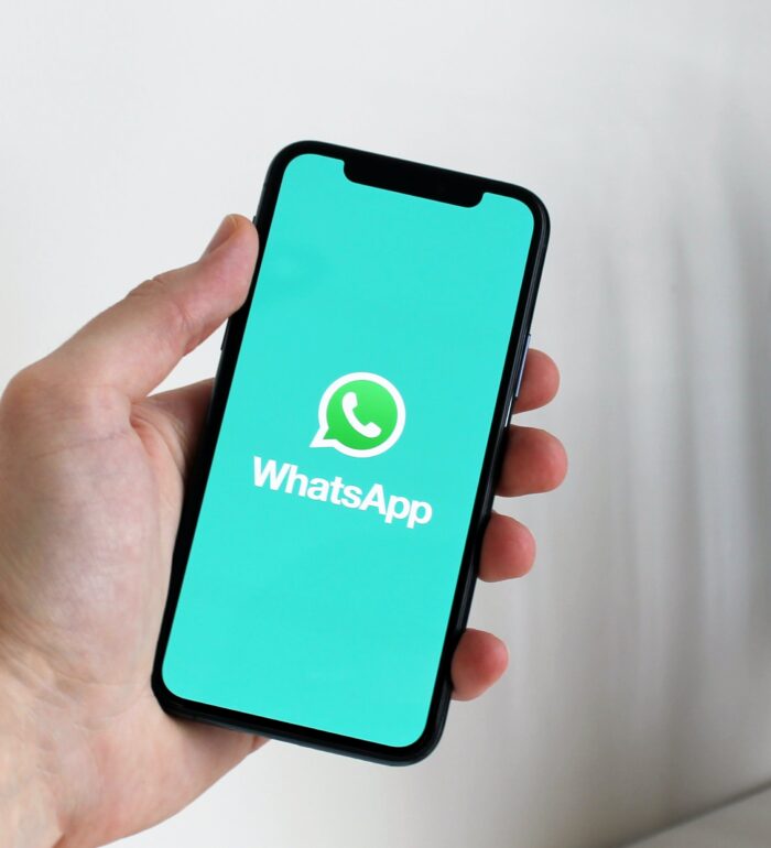 Você foi Ofendido no WhatsApp Entenda seus Direitos e Como buscar Indenização - Melo Moreira Advogados - Especialistas em reparação de ofensas pelo WhatsApp